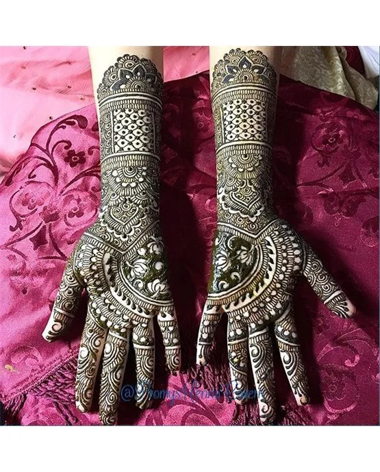 Traditional Fill And Dome Along Stylish Full Hand Mehndi Design Traditional Fill And Dome Along Stylish Full Hand Mehndi Design